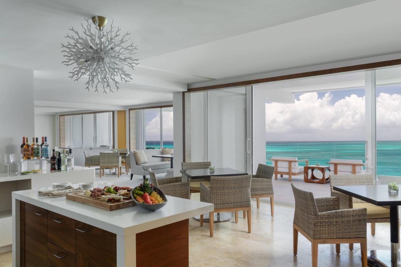 The Ritz-Carlton, Turks & Caicos Hotell Grace Bay Eksteriør bilde