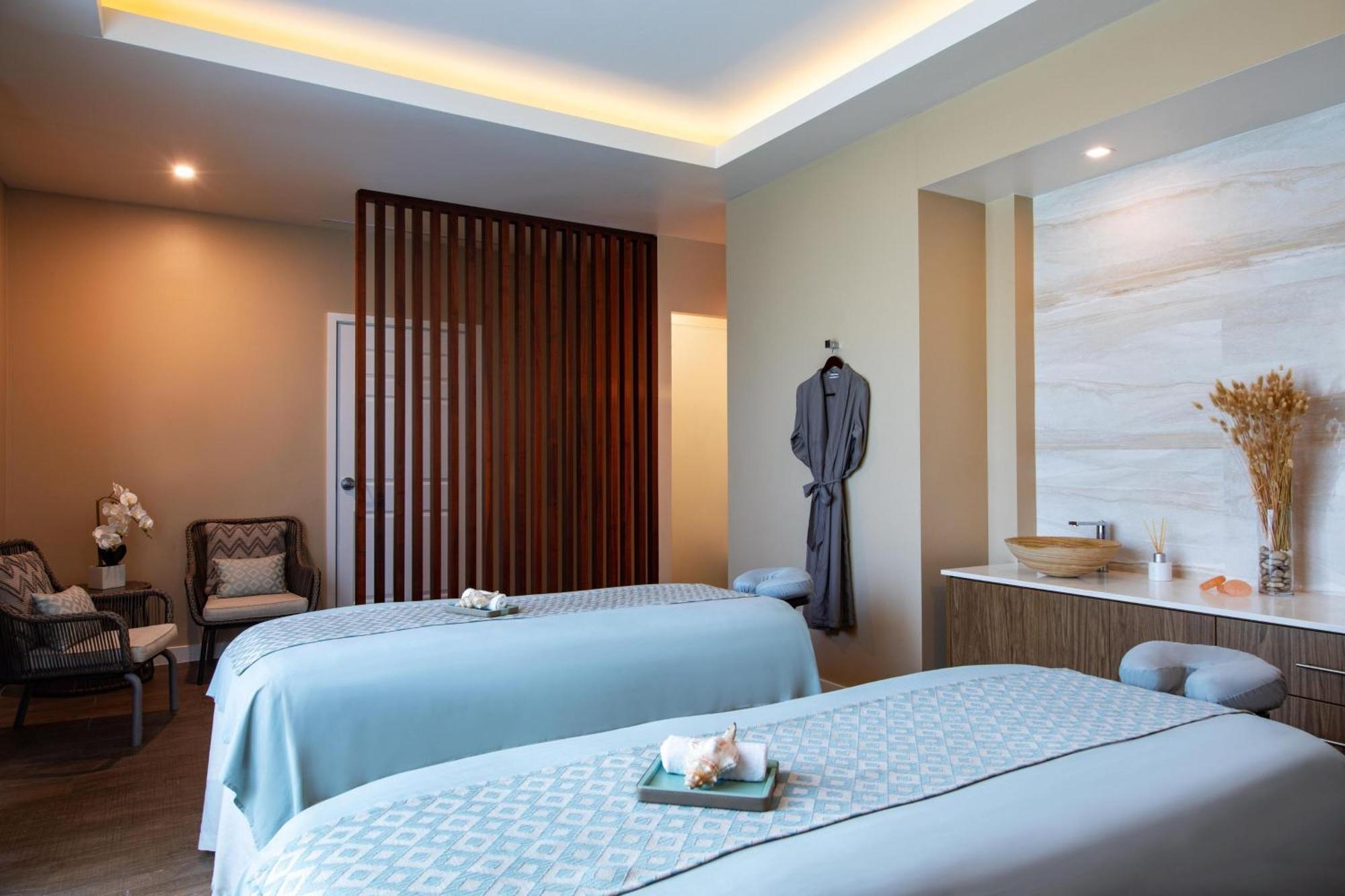 The Ritz-Carlton, Turks & Caicos Hotell Grace Bay Eksteriør bilde