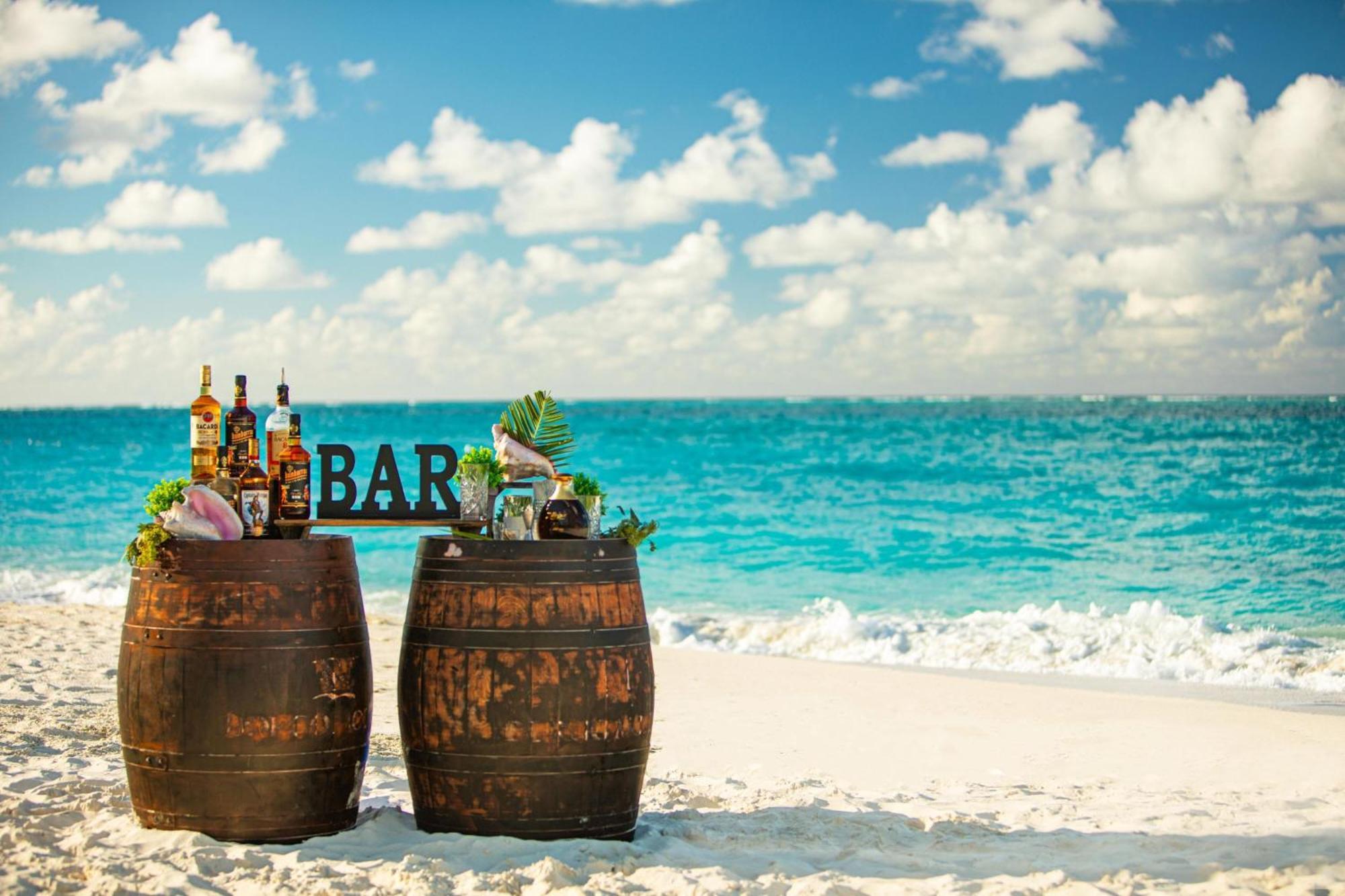The Ritz-Carlton, Turks & Caicos Hotell Grace Bay Eksteriør bilde