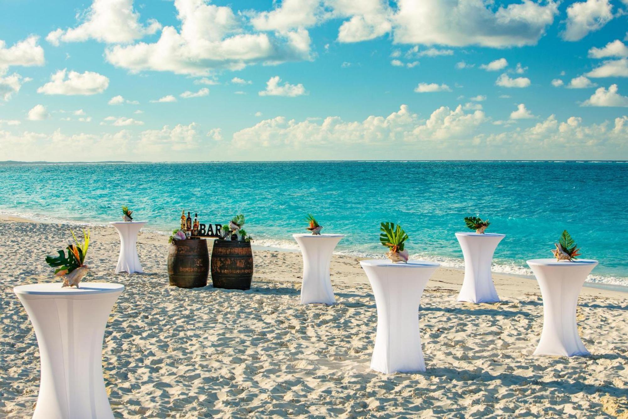 The Ritz-Carlton, Turks & Caicos Hotell Grace Bay Eksteriør bilde